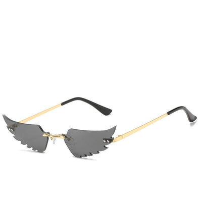Women’s Winged Hip-Hop Sunglasses