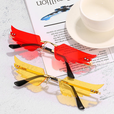 Women’s Winged Hip-Hop Sunglasses